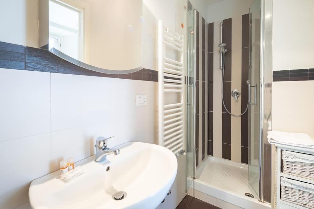 Small & Charming 1-Br Apt Florence Luaran gambar