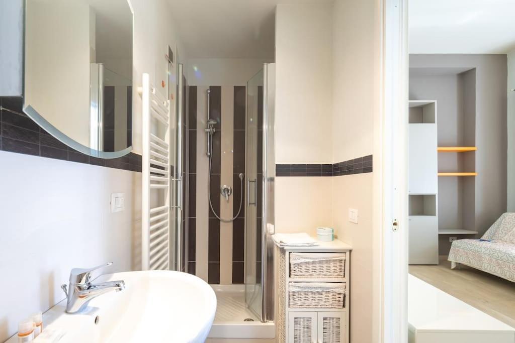 Small & Charming 1-Br Apt Florence Luaran gambar